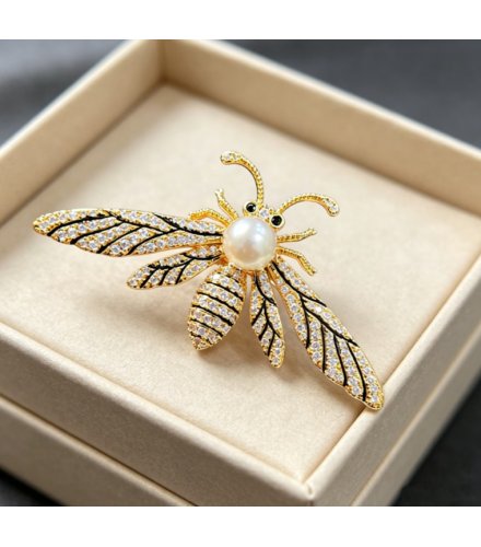 XSB259 - Insect-Style Small Bee Brooch
